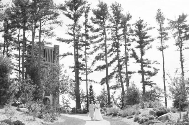 cathedral of the pines rindge nh wedding photo