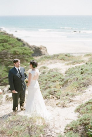 pfeiffer beach wedding overlooking pacific ocean
