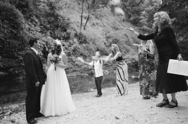 wedding-glen-oaks-big-sur-elopement-19